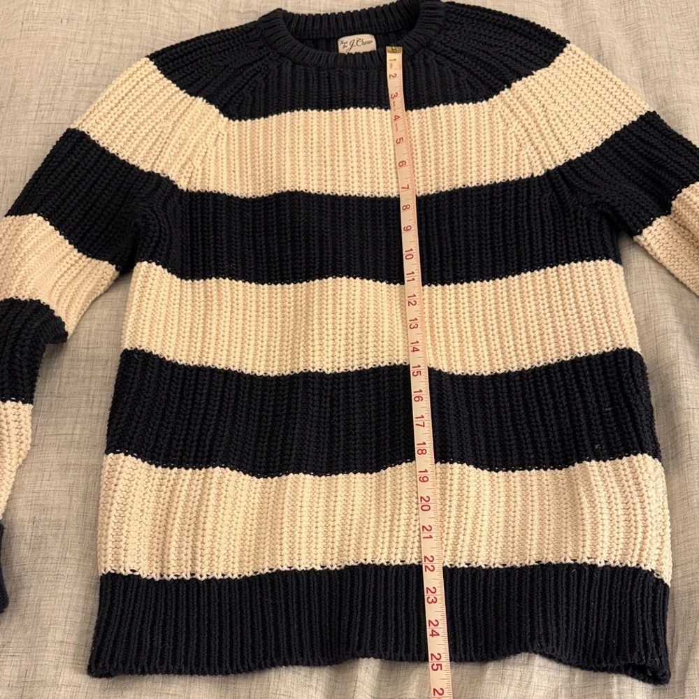 J. Crew Heritage Cotton Shaker-Stitch Navy and Cream Crewneck Sweater, XS